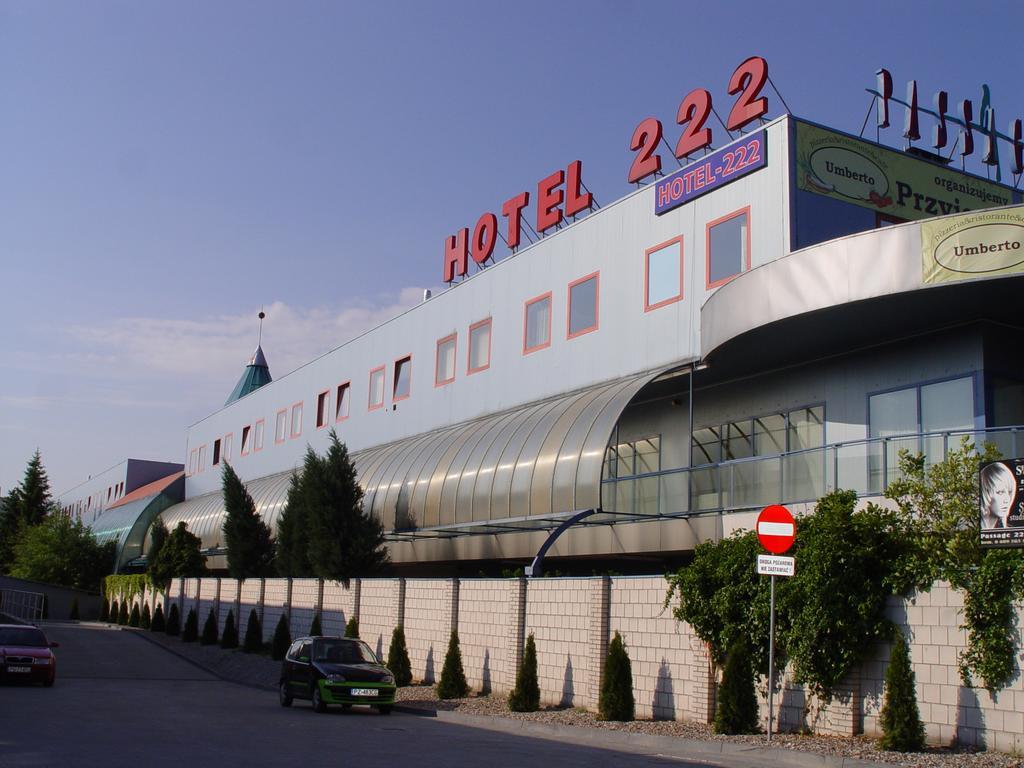 Hotel 222 Познань Экстерьер фото